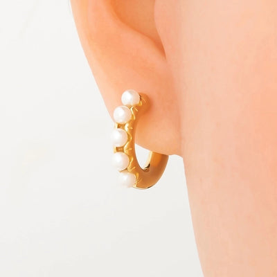 1 Pair Elegant Solid Color Plating Inlay 304 Stainless Steel Pearl 18K Gold Plated Earrings Ear Studs