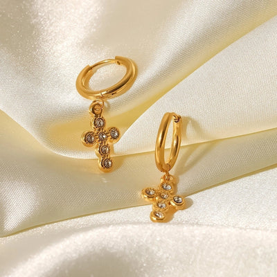 1 Pair Casual Modern Style Simple Style Cross Plating 304 Stainless Steel Imitation Pearl Rhinestones 18K Gold Plated Earrings