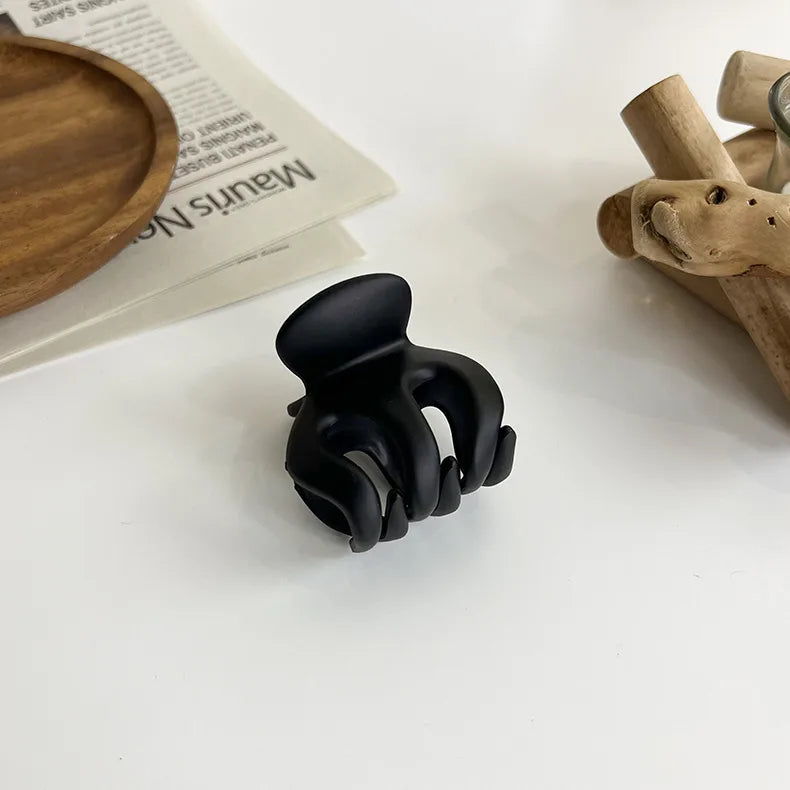 autumn and winter new milk tea coffee grasp clip elegant temperament hair claw back head hair grasp ins simple hair accessories