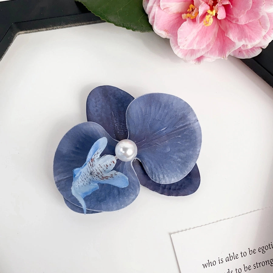 Women's Sweet Simple Style Flower Artificial Pearl Cloth Hair Clip