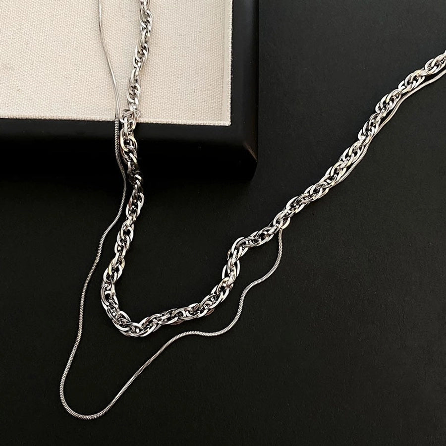 Jewelry Hip-Hop Simple Style Asymmetrical Titanium Steel Titanium Steel Silver Plated Asymmetrical Necklace