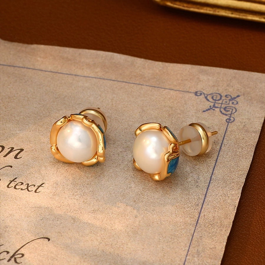 1 Pair Elegant Sweet Simple Style Round Square Inlay Copper Freshwater Pearl Zircon 18K Gold Plated Ear Studs