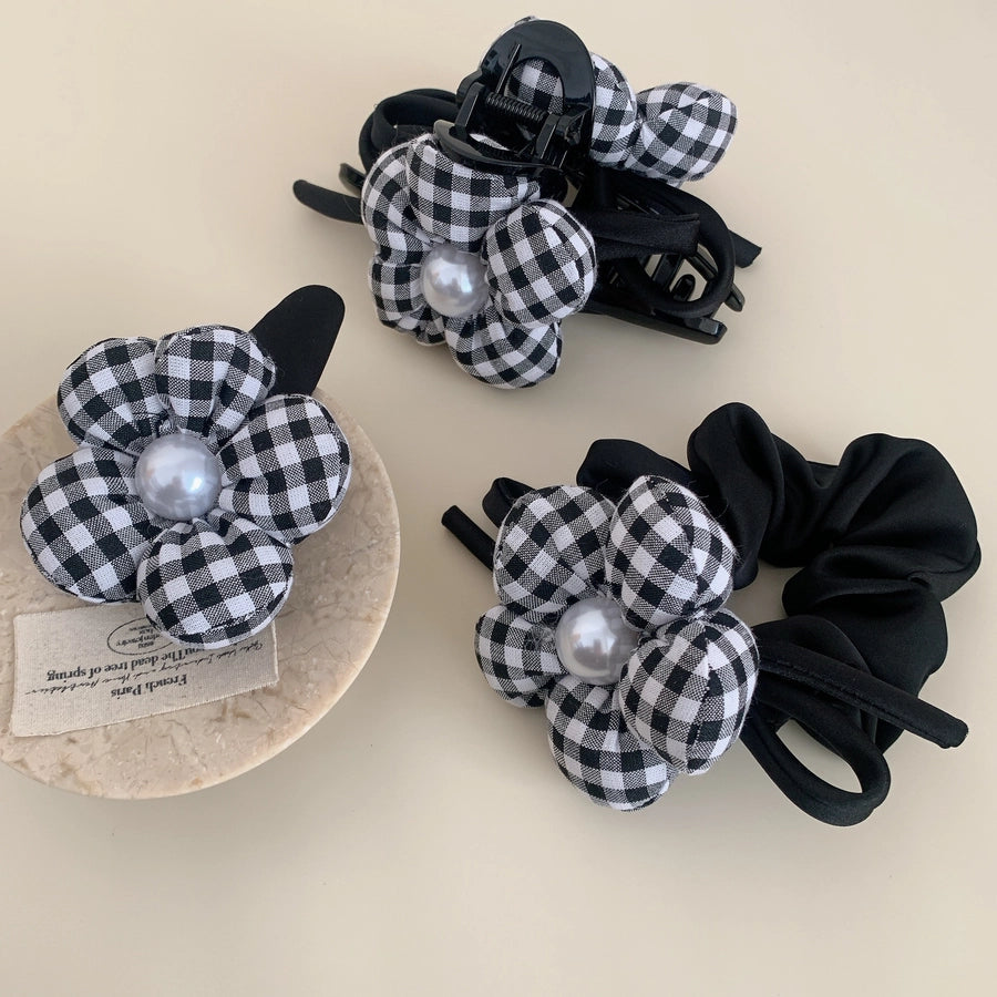 Women's Elegant Simple Style Floral Cloth Hair Clip Hair Tie Hair Claws