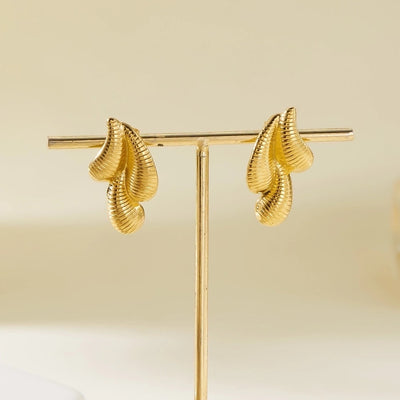 1 Pair Elegant Heart Shape Butterfly Bow Knot 201 Stainless Steel Ear Studs