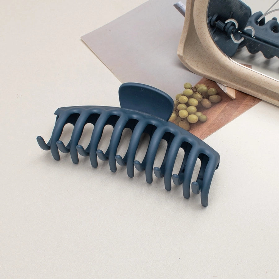 simple style solid color plastic resin spray paint hair clip 1 piece