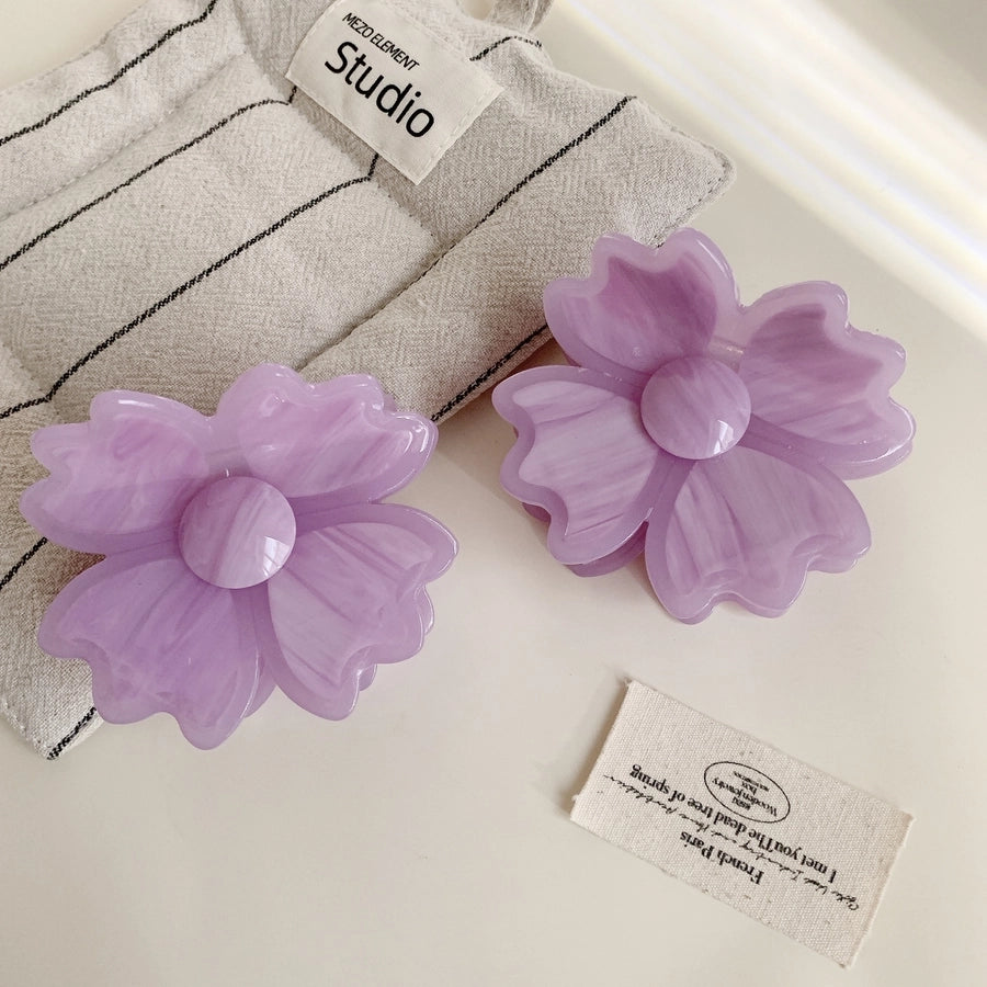 Women's Elegant Streetwear Flower Acetic acid sheets Hair Claws