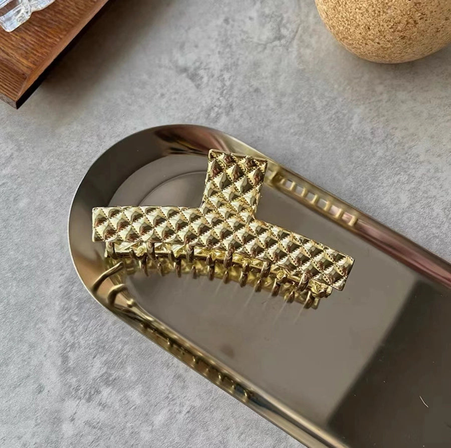 simple style solid color metal hair claws