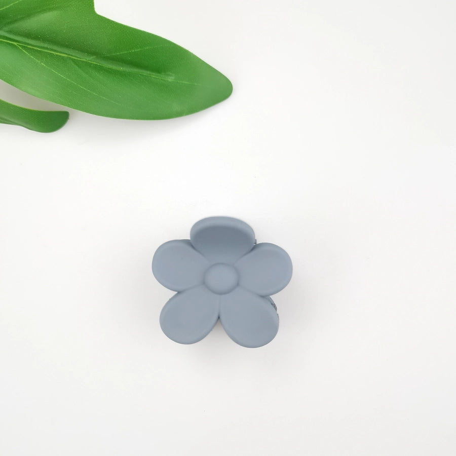 cute korean style flower plastic resin stoving varnish hair claws