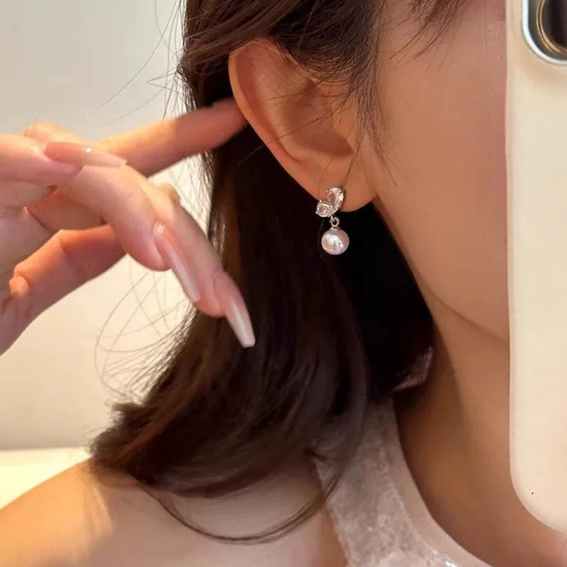 1 Pair Elegant Lady Geometric Heart Shape Plating Alloy Drop Earrings Ear Studs