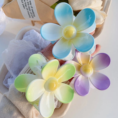 sweet flower plastic hair claws