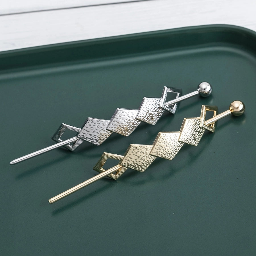 women's simple style geometric metal plating hair clip