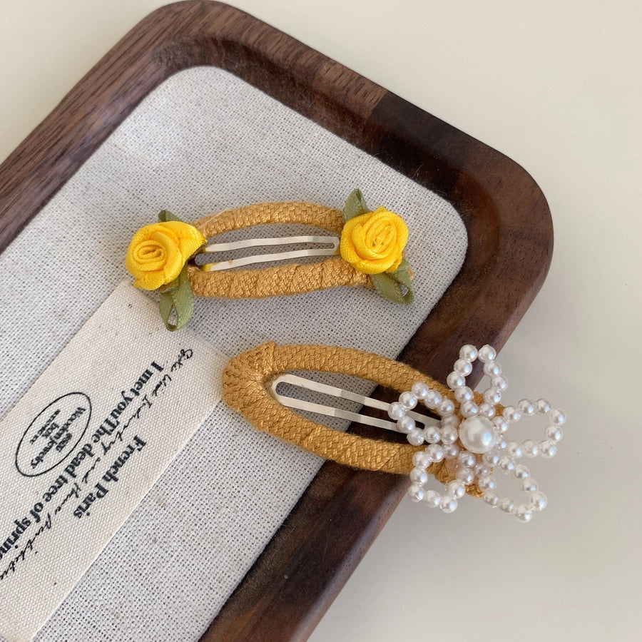 Women's Casual Simple Style Streetwear Flower Cloth Hair Clip