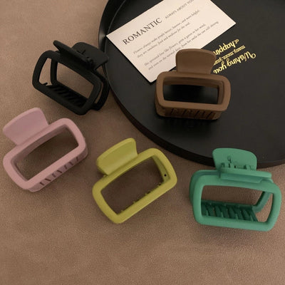 retro solid color plastic hair claws