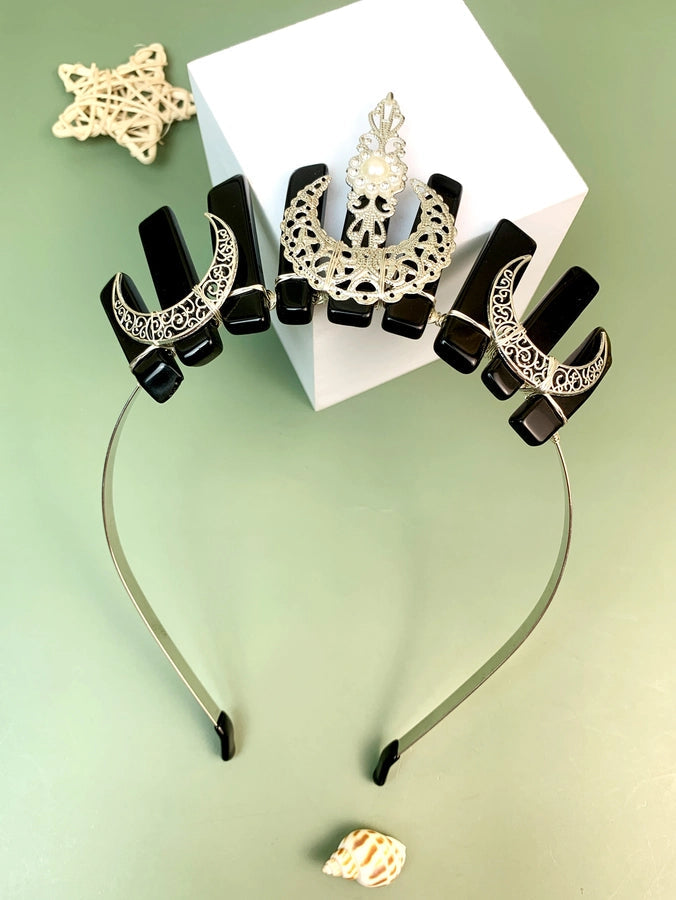 Women's Retro Crown Iron Patchwork Hair Band