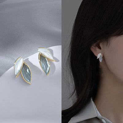 French retro earrings women's temperament earrings high-end feeling mosquito-repellent incense plate ear clip women's No ear hole pearl earrings women's wholesale