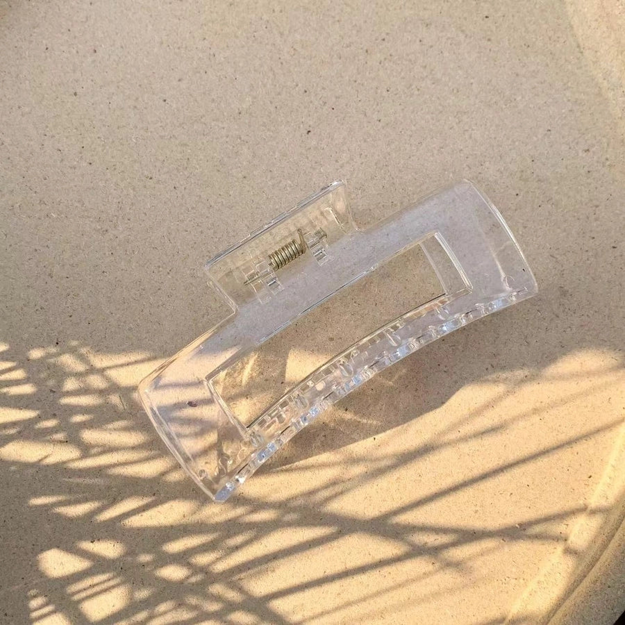 fashion solid color plastic resin hair claws 1 piece