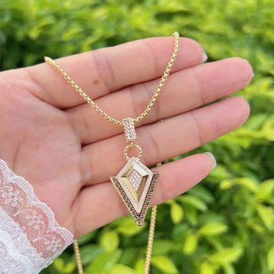 Jewelry IG Style Geometric Sun Copper Zircon 18K Gold Plated Plating Inlay Pendant Necklace