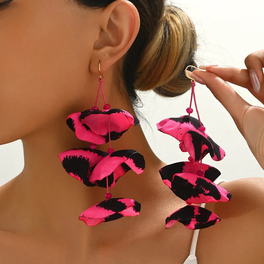 1 Pair Exaggerated Simple Style Leopard Alloy Polyester Drop Earrings