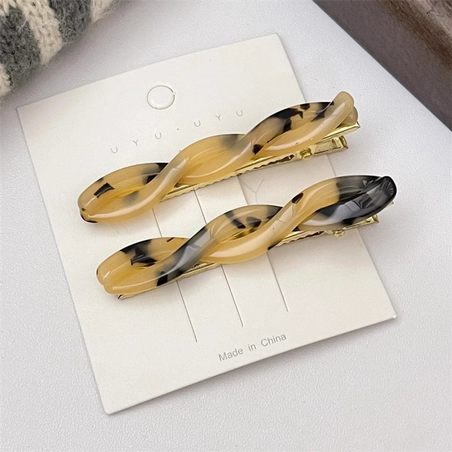 women's simple style twist acetic acid sheets hair clip