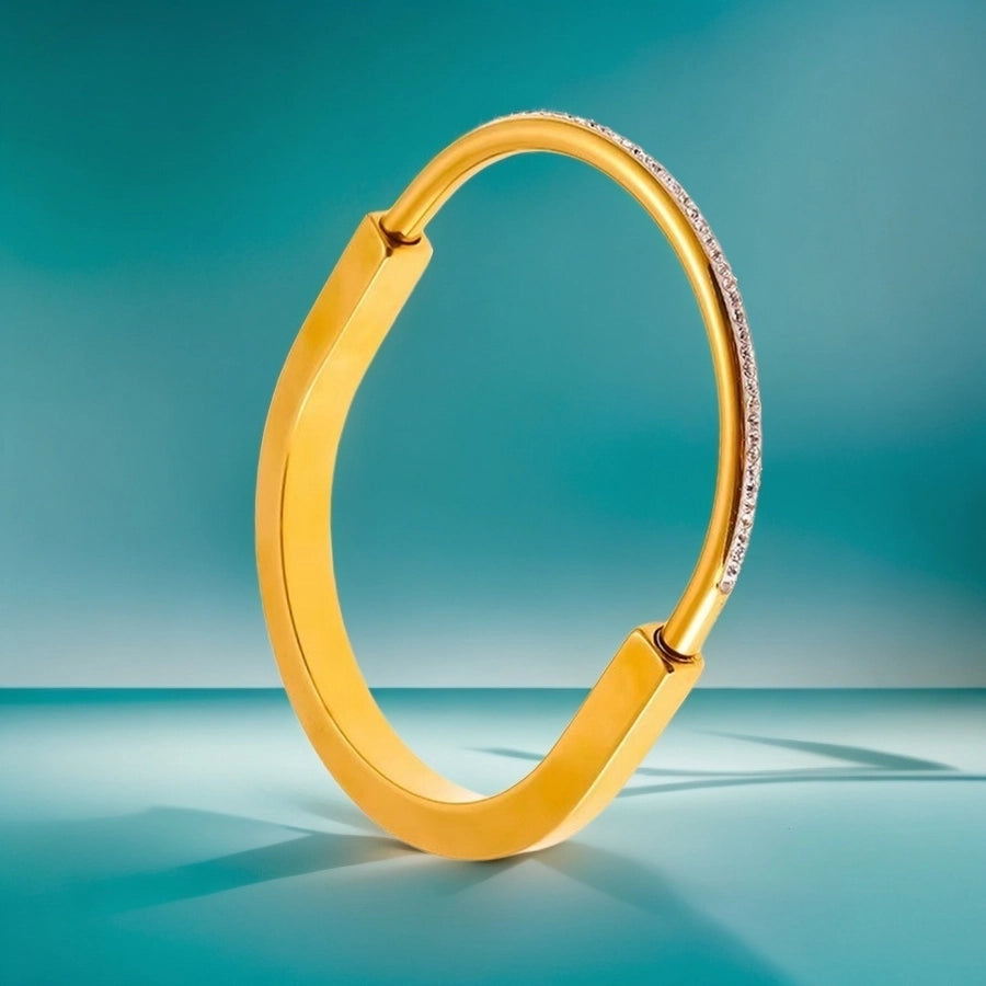 Elegant Simple Style Round Titanium Steel 18K Gold Plated Rhinestones Bangle In Bulk