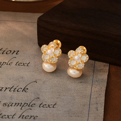 1 Pair Glam Luxurious French Style Flower Inlay Copper Freshwater Pearl Zircon 18K Gold Plated Ear Studs