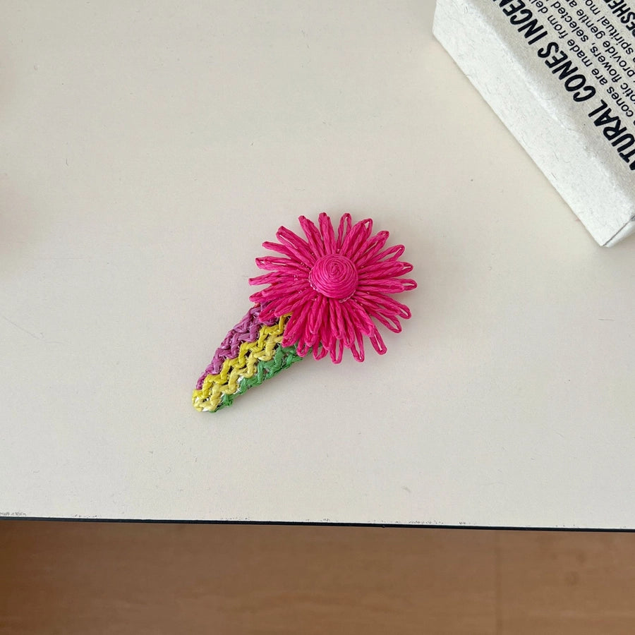 Women's Casual Sweet Daisy Plastic Hair Clip