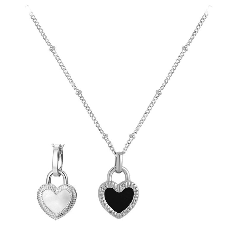 Jewelry Elegant Heart Shape Titanium Steel Pendant Necklace