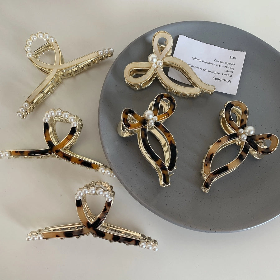 elegant geometric metal inlay artificial pearls hair claws