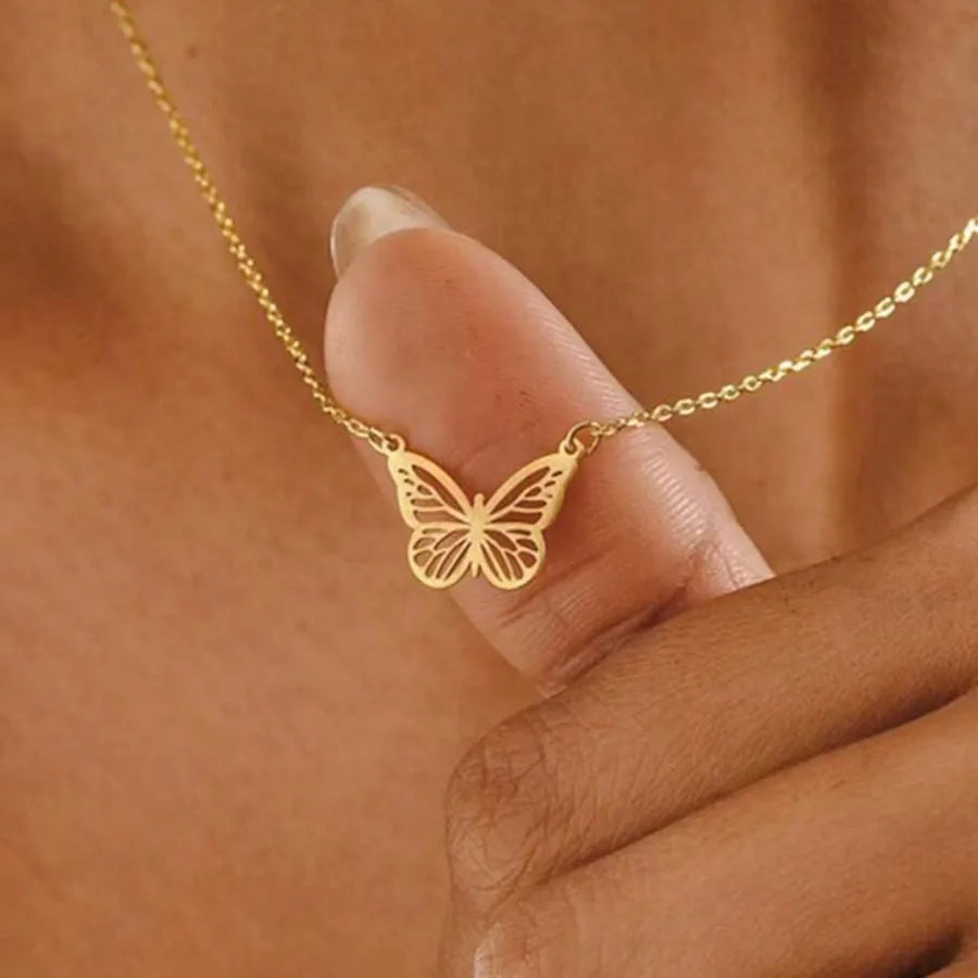 Wholesale Jewelry Retro Butterfly 304 Stainless Steel Pendant Necklace cable chain