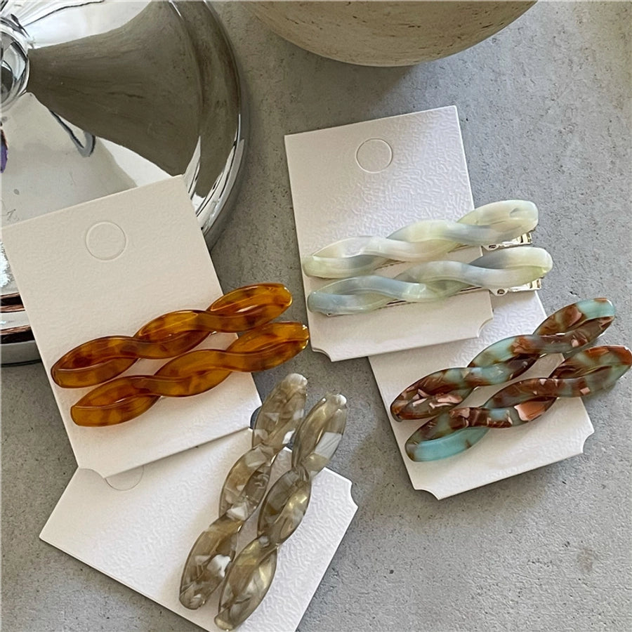 women's simple style twist acetic acid sheets hair clip