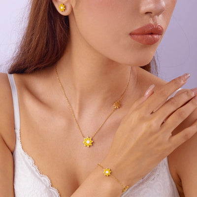 Premium Little Daisy Flower Bracelet Necklace Ear Stud Three-Piece Set Sweet Personality Niche Stainless Steel Ornament