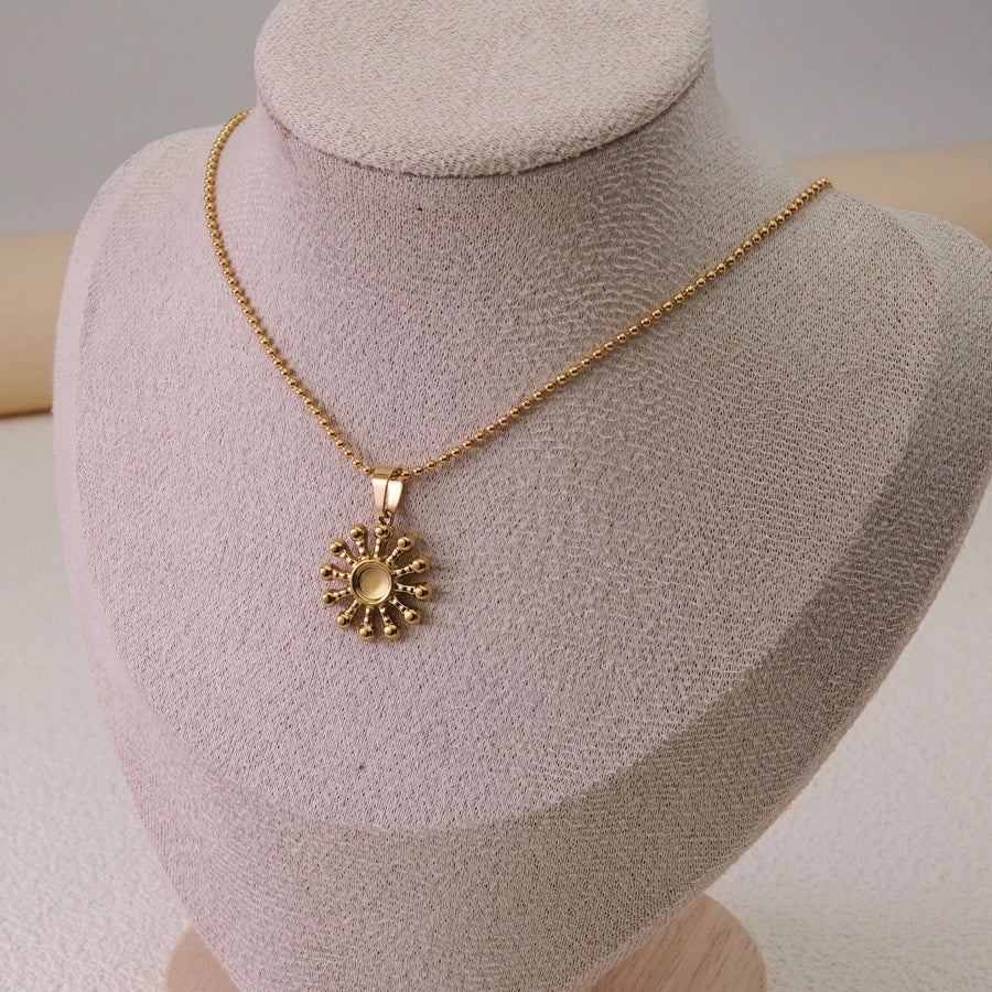 Jewelry Sweet Simple Style Christmas Tree Snowflake 304 Stainless Steel 18K Gold Plated Plating Pendant Necklace