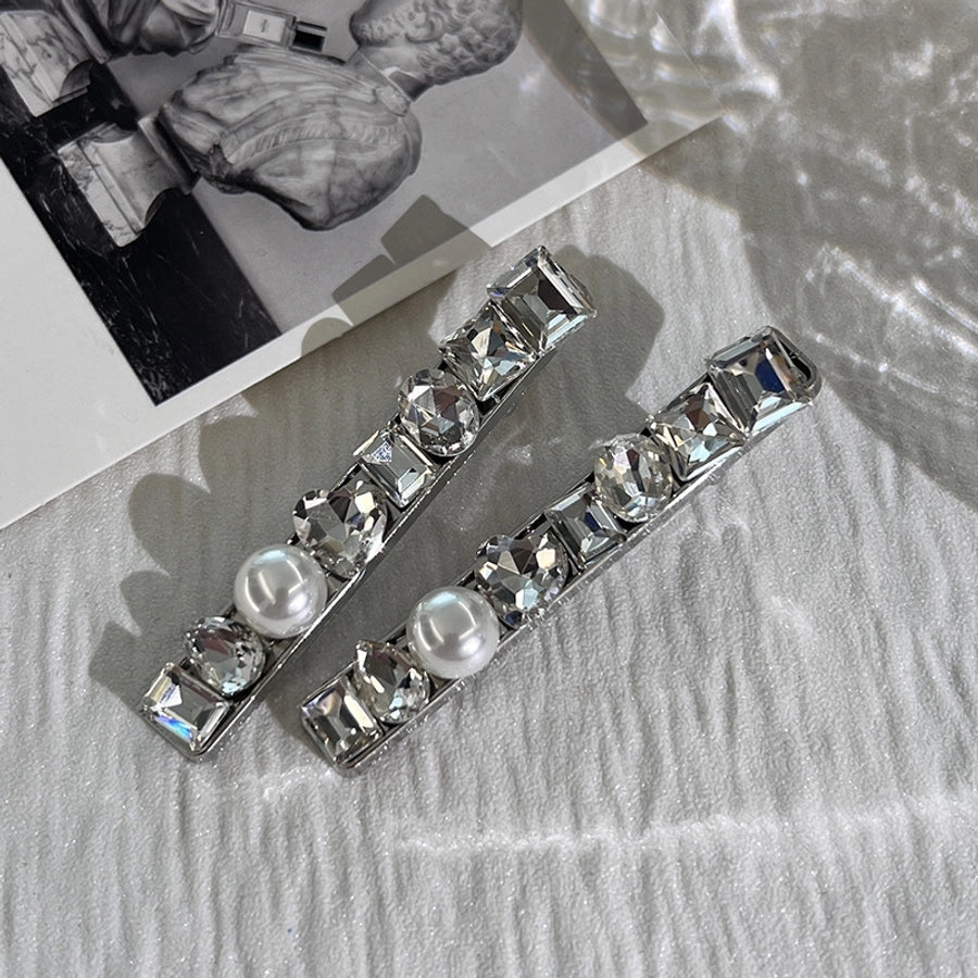 Women's Simple Style Round Alloy Inlay Zircon Hair Clip