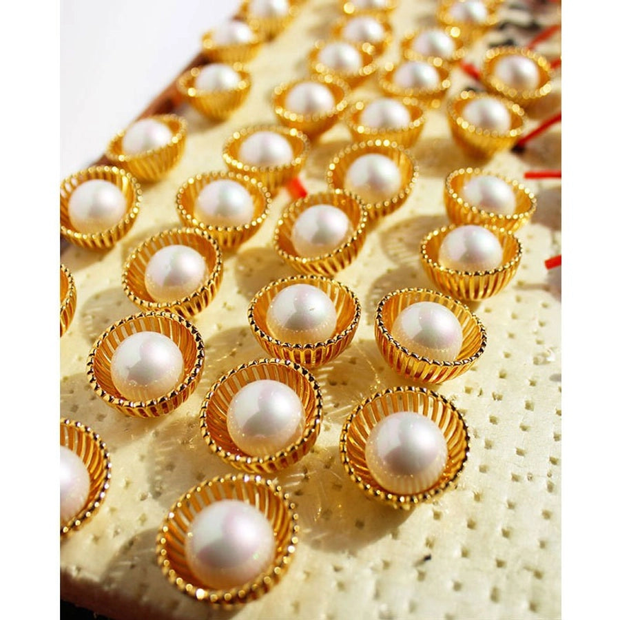 1 Pair Elegant Vintage Style Luxurious Geometric Brass 24K Gold Plated Ear Studs