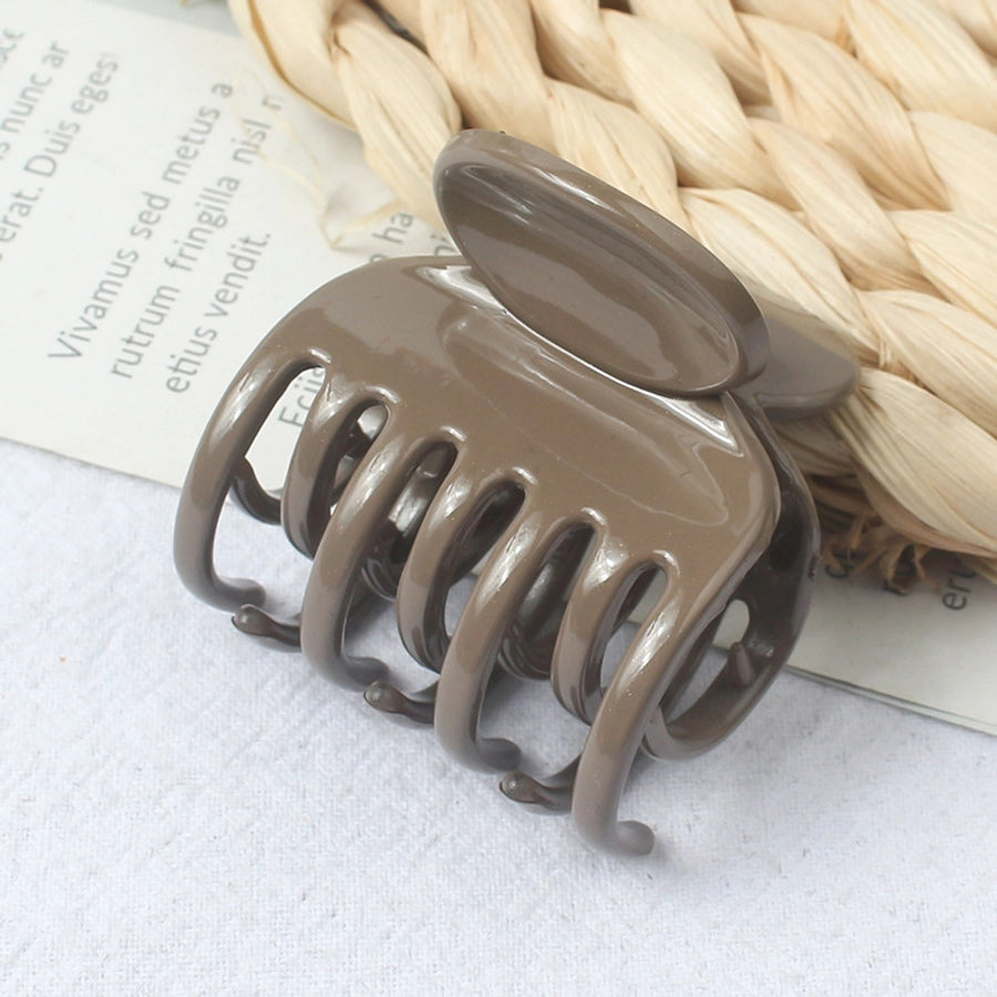 simple style solid color plastic resin hollow out hair claws 1 piece