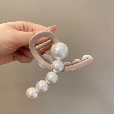 lady pearl arylic hair claws