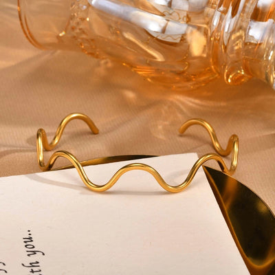Vintage Style Simple Style Waves 201 Stainless Steel Bangle In Bulk