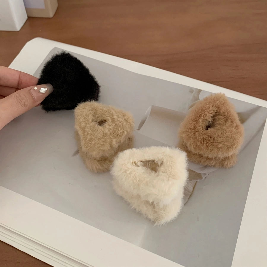 Internet celebrity Triangle Plush hairpin back head updo hair clip female grip high-grade furry shark clip head