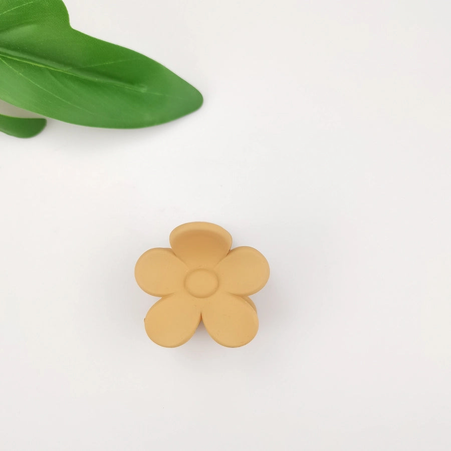 cute korean style flower plastic resin stoving varnish hair claws