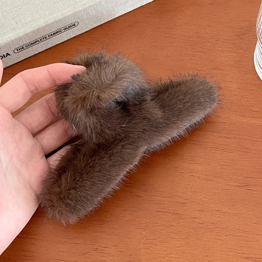 Korean Style Large Mink Fur Grip Women's New Autumn and Winter Hair Volume Shark  Former Red Hot Design Niche Barrettes