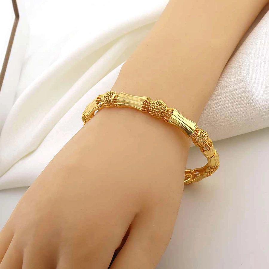 Copper Plating 18K Gold Ladies' Bracelet Temperament Entry Lux Hollow Small Waist Dubai Bridal Wedding Jewelry