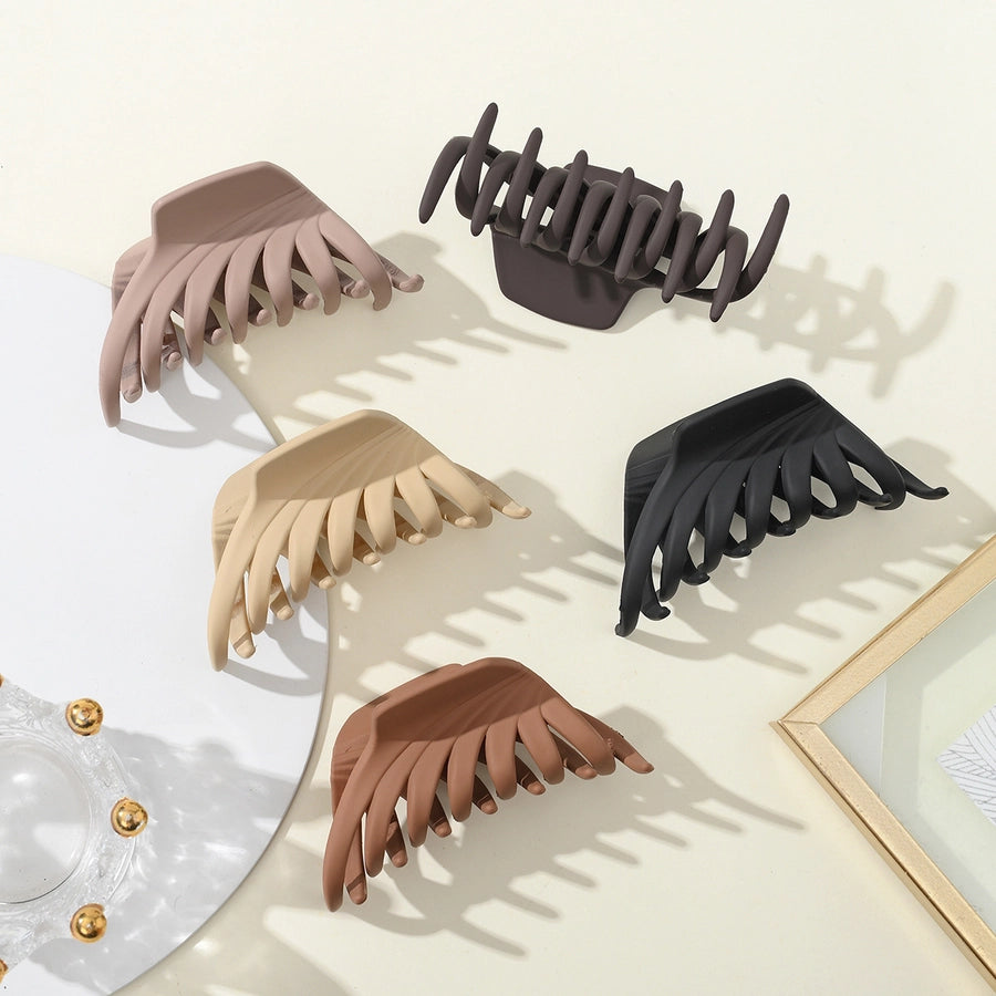 women's simple style geometric plastic stoving varnish hair claws