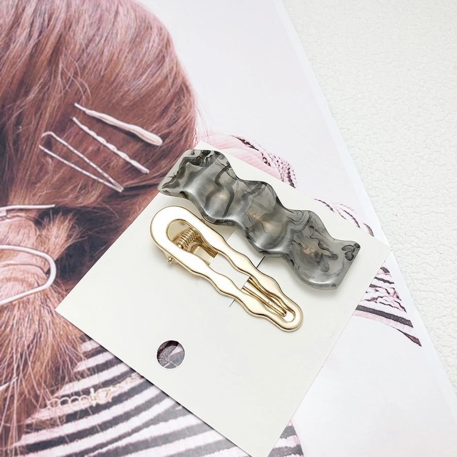 Women's Simple Style Classic Style Solid Color Alloy Plastic Tassel Hair Clip