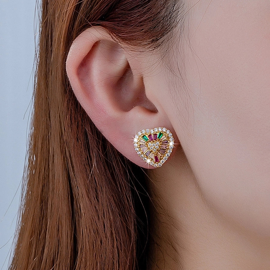 1 Pair Simple Style Shiny Heart Shape Inlay Copper Zircon 18K Gold Plated Ear Studs