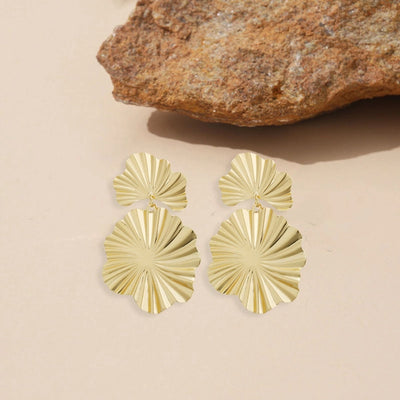 1 Pair Elegant Leaves Plating 304 Stainless Steel 18K Gold Plated Drop Earrings