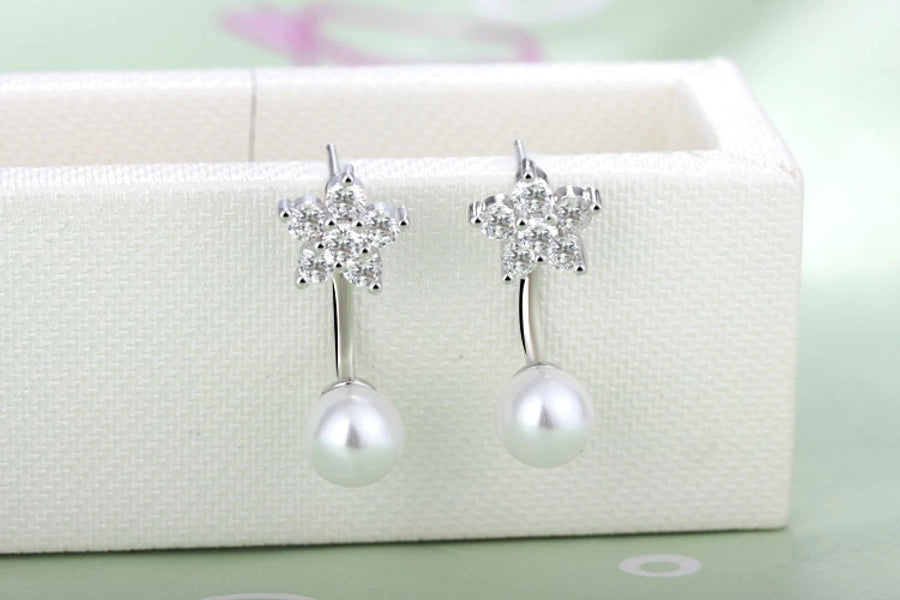 1 Pair Simple Style Classic Style Solid Color Inlay Copper Pearl Zircon Ear Studs