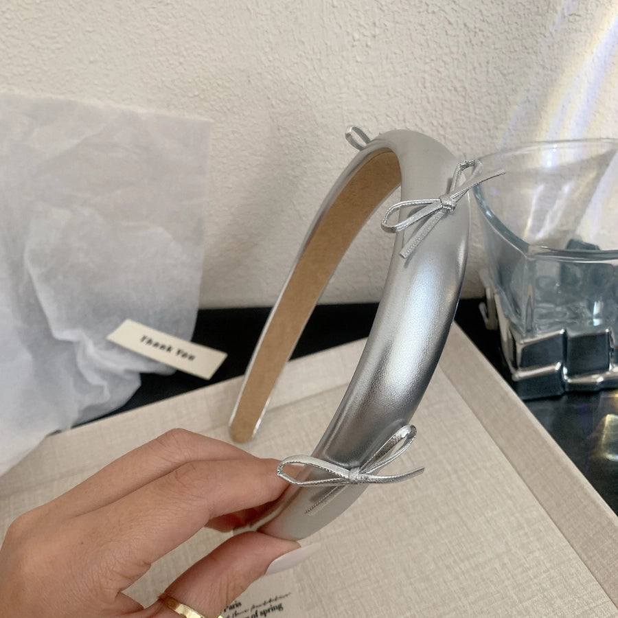 Women's Sweet Simple Style Bow Knot Leather Hair Clip Hair Band