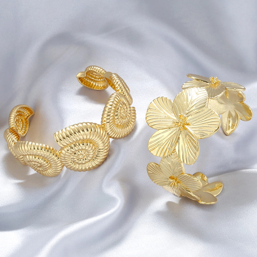 Copper 18K Gold Plated Conch Flower Bangle
