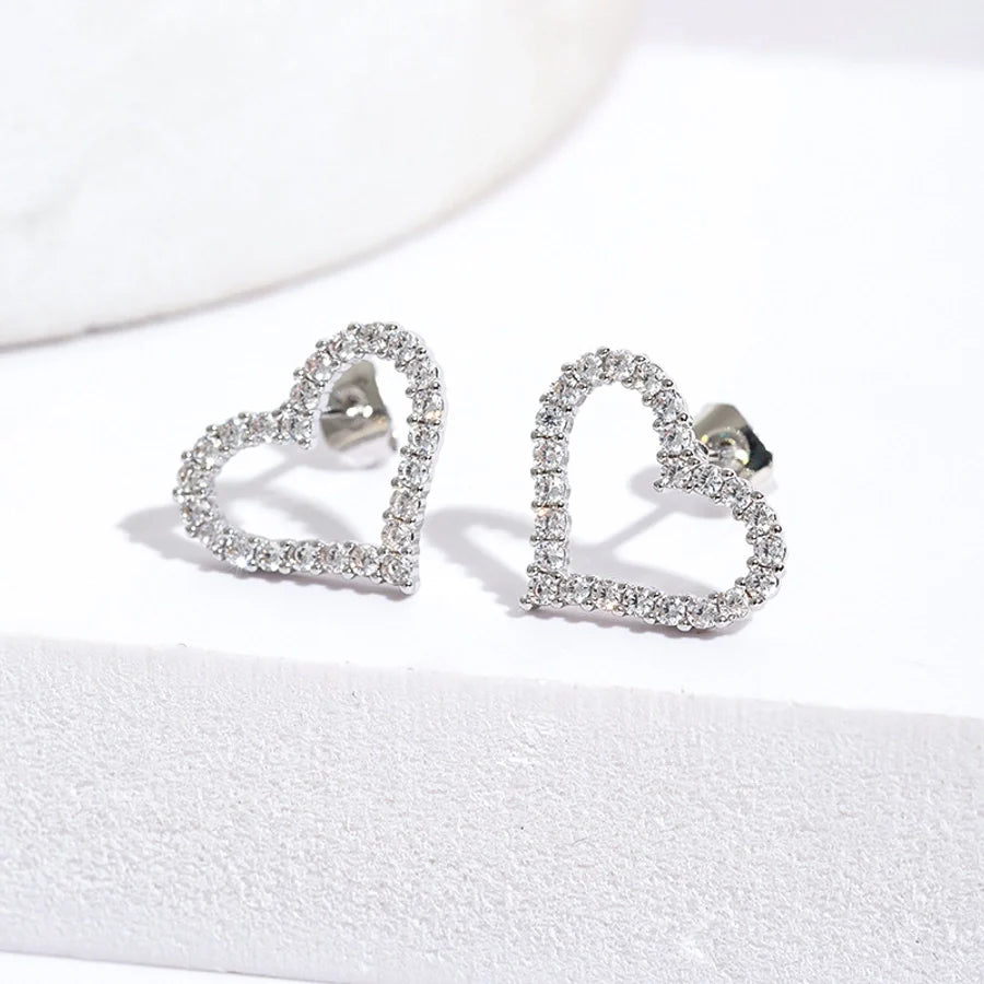 1 Pair Elegant Simple Style Heart Shape Copper Zircon Ear Studs
