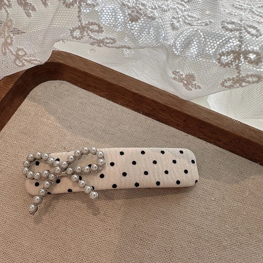 Women's Retro Polka Dots Bow Knot Cloth Hair Clip